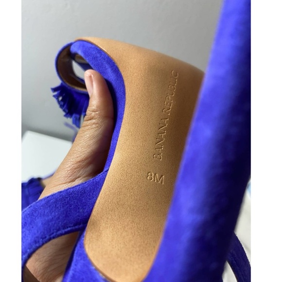 NWOB | Banana Republic Honey Fringe Sandal in Cobalt Blue Size 8M - Picture 6 of 6